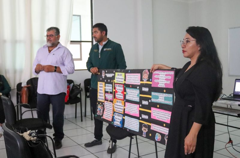 BOLETÍN 14| Psicólogos se capacitan en “Atención a Conductas suicidas”